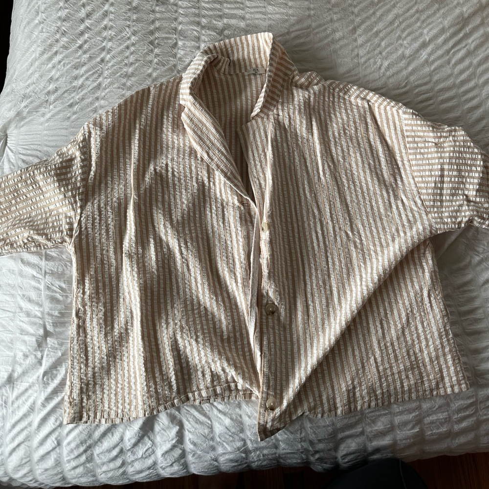 NLT seersucker button up